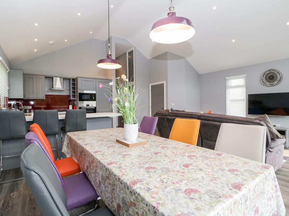 2 Oak Park Villa Tiverton  Kültér fotó