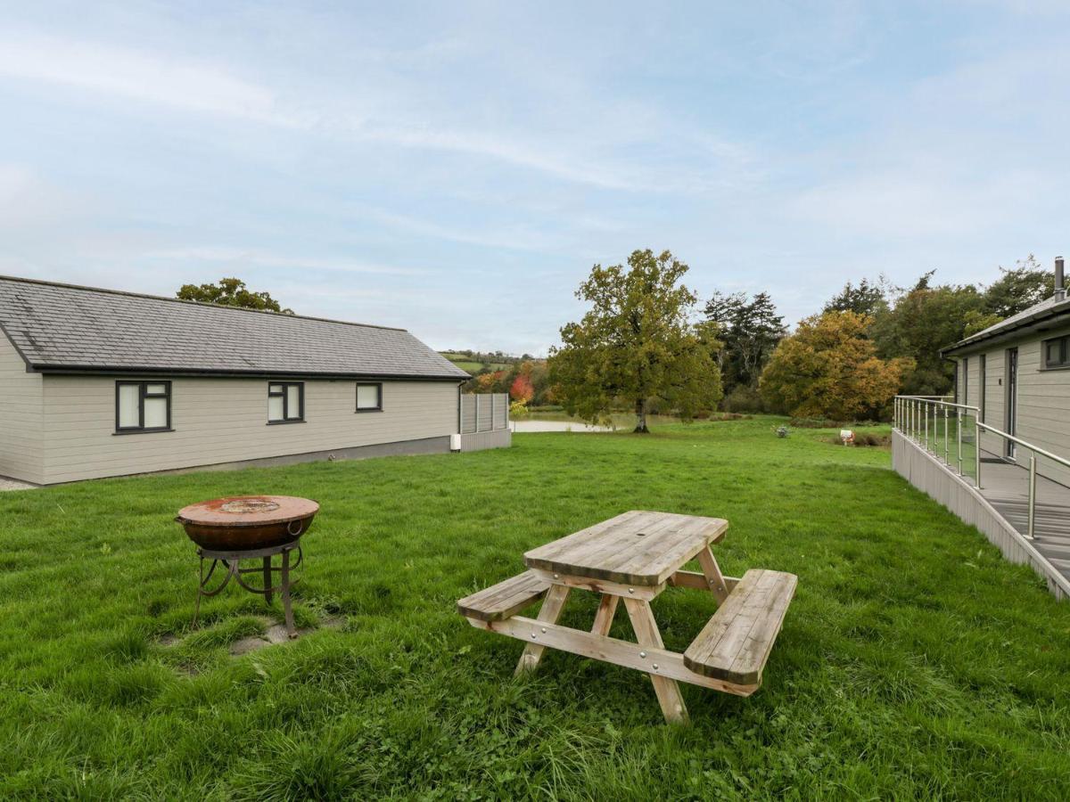 2 Oak Park Villa Tiverton  Kültér fotó